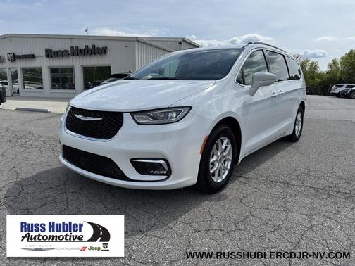 2022 Chrysler Pacifica Touring-L