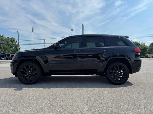 2019 Jeep Grand Cherokee Altitude