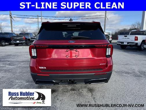 2025 Ford Explorer ST-Line