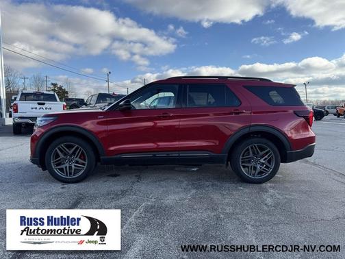 2025 Ford Explorer ST-Line