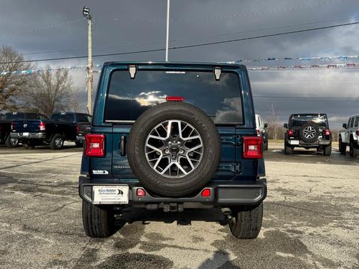 2025 Jeep Wrangler Sahara