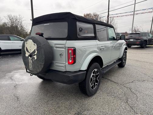 2022 Ford Bronco Outer Banks