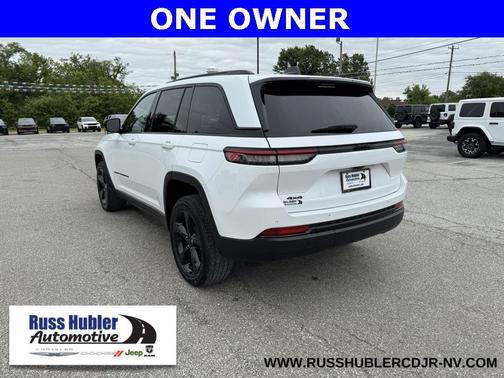 2022 Jeep Grand Cherokee Altitude