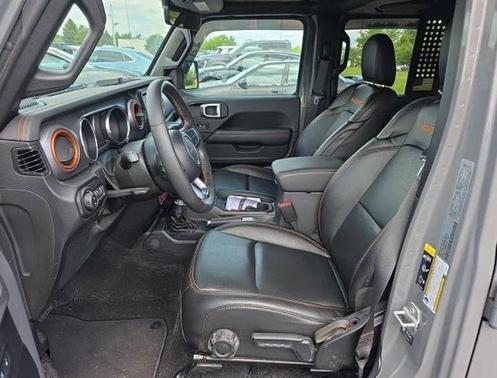Sting-Gray Clearcoat 2022 Jeep Gladiator Mojave 4x4
