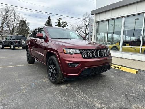 2017 Jeep Grand Cherokee Altitude
