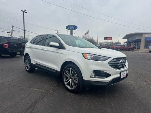 2023 Ford Edge Titanium