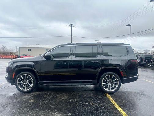 2022 Jeep Wagoneer Series II 4x4