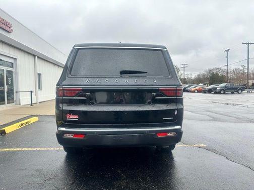 2022 Jeep Wagoneer Series II 4x4