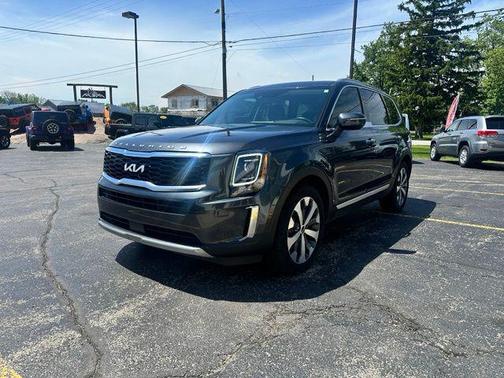 Gravity Grey 2022 Kia Telluride S