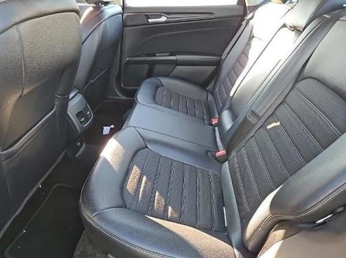 2018 Ford Fusion Hybrid SE