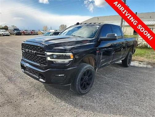 2022 RAM 2500 Big Horn Crew Cab 4x4 6'4' Box