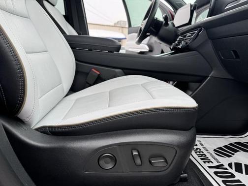 2025 Chevrolet Traverse High Country