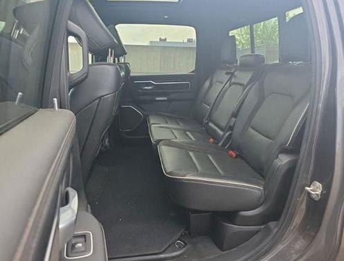 Granite Crystal Metallic Clearcoat 2024 RAM 1500 Laramie