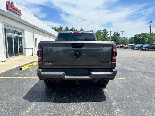Granite Crystal Metallic Clearcoat 2024 RAM 1500 Laramie