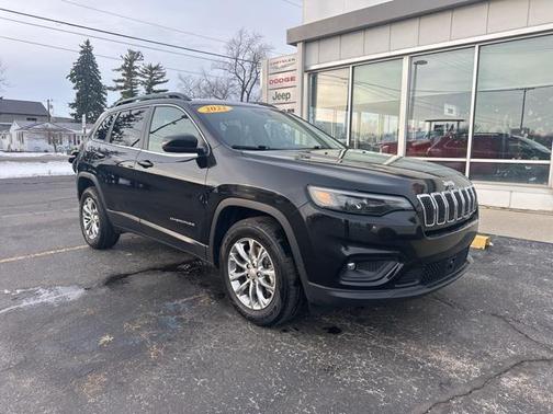 2022 Jeep Cherokee Latitude Lux