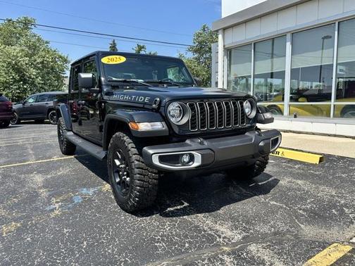 2025 Jeep Gladiator High Tide