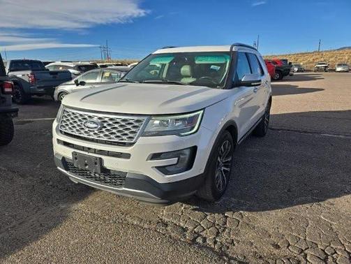 2017 Ford Explorer Platinum