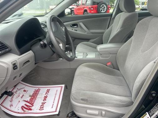 2011 Toyota Camry Hybrid Base