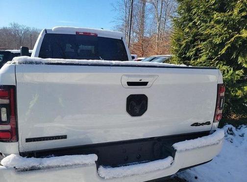 2020 RAM 2500 Big Horn Crew Cab 4X4 6'4' Box