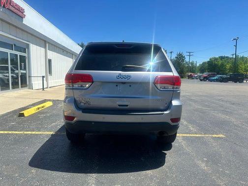 Billet Silver Metallic Clearcoat 2018 Jeep Grand Cherokee Laredo