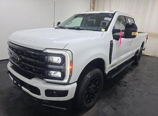 White 2024 Ford F-350 Lariat