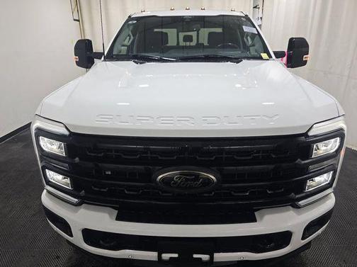 White 2024 Ford F-350 Lariat