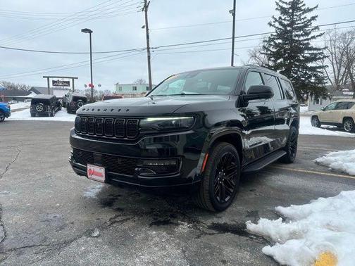 2022 Jeep Wagoneer Series III Carbide 4x4