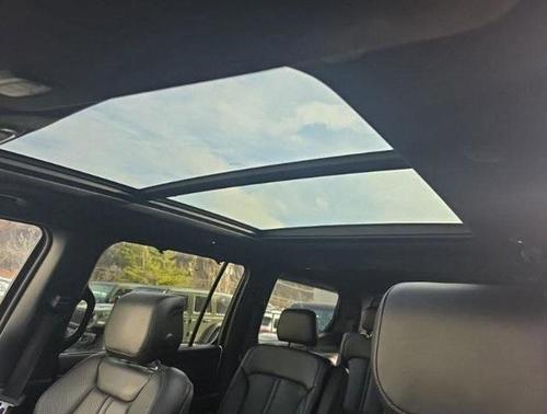 2022 Jeep Wagoneer Series III Carbide 4x4