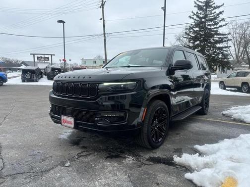 2022 Jeep Wagoneer Series III Carbide 4x4