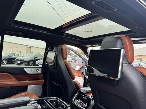 2019 Lincoln Navigator L Reserve