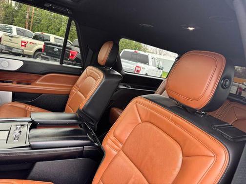 2019 Lincoln Navigator L Reserve