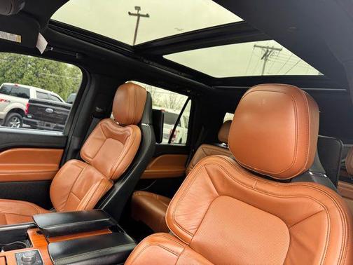 2019 Lincoln Navigator L Reserve