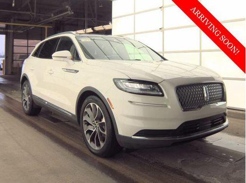 2022 Lincoln Nautilus Reserve