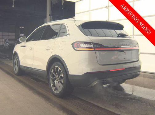 2022 Lincoln Nautilus Reserve