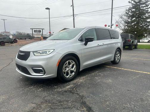 2024 Chrysler Pacifica Limited