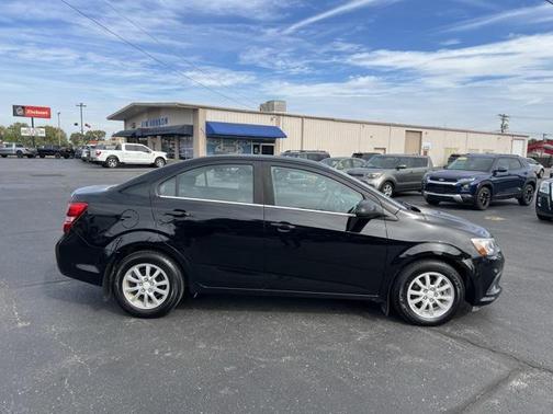 2017 Chevrolet Sonic LT