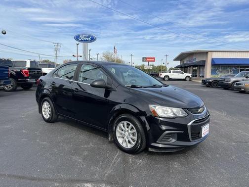 2017 Chevrolet Sonic LT