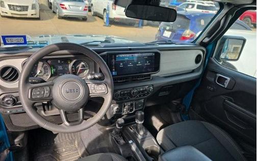 Bikini Pearl Coat 2024 Jeep Wrangler 4xe Sport S