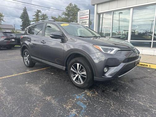 2018 Toyota RAV4 XLE