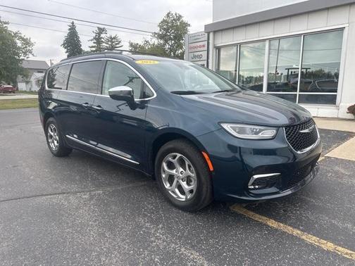 2022 Chrysler Pacifica Limited