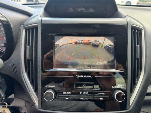 2017 Subaru Impreza 2.0i