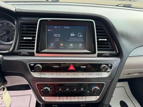 2018 Hyundai SONATA SE