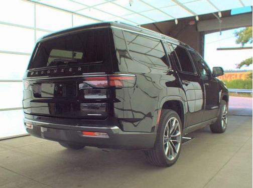 2022 Jeep Wagoneer Series III 4x4
