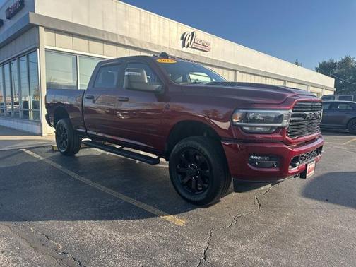 2024 RAM 2500 Laramie Crew Cab 4x4 6'4' Box