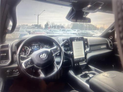 2024 RAM 2500 Laramie Crew Cab 4x4 6'4' Box