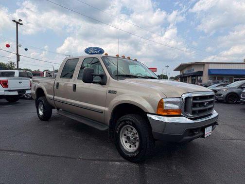 Gold 1999 Ford F-250 XLT