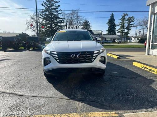 2023 Hyundai TUCSON SEL