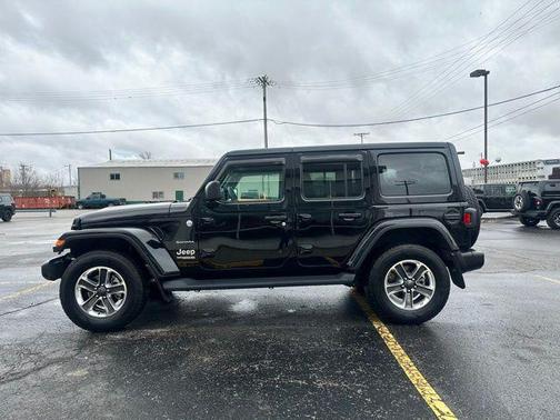 2022 Jeep Wrangler Unlimited Sahara