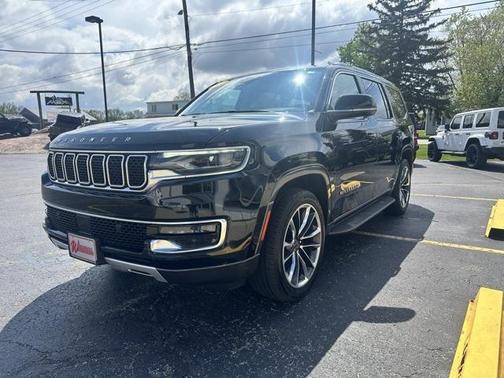 2022 Jeep Wagoneer Series II 4x4