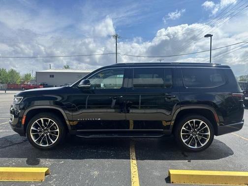 2022 Jeep Wagoneer Series II 4x4